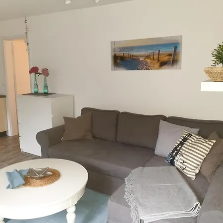 Fe-wo/haus Maui Bei Berlin M Garten Bei Schoenefeld Schulzendorf