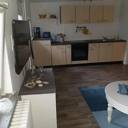 Апартаменты Fe-wo/haus Maui Bei Berlin M Garten Bei Schoenefeld